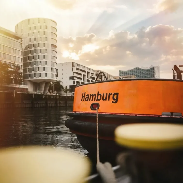 Smart-Locker für Übergaben in Hamburg – Stadtansicht